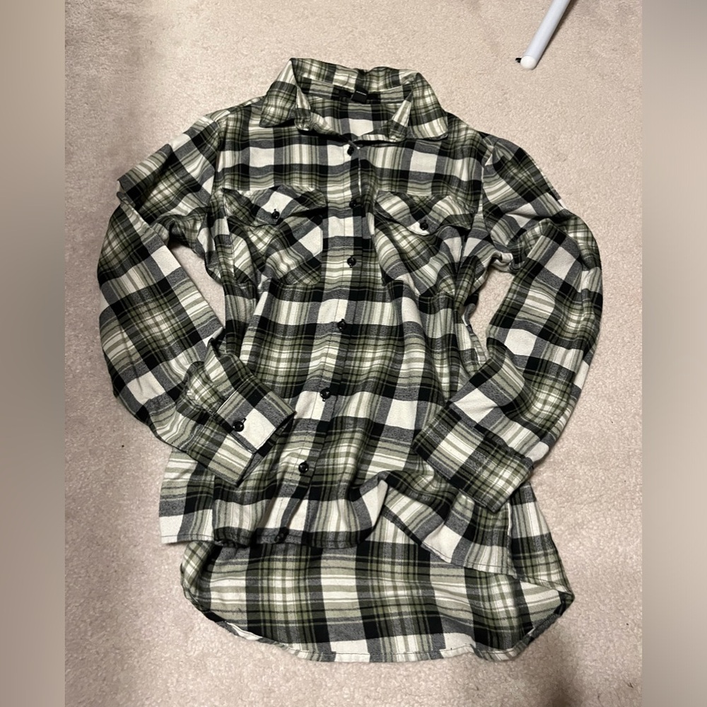 Forever 21 men’s green flannel